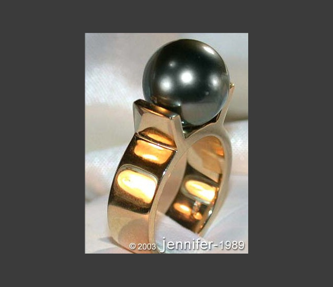 Tahitiperle Ring in Gelbgold 585
