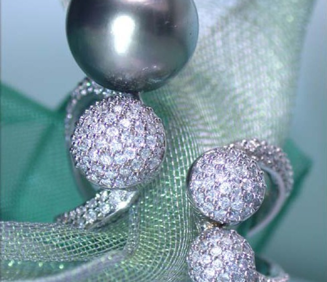 Tahitiperle Ring mit Diamanten