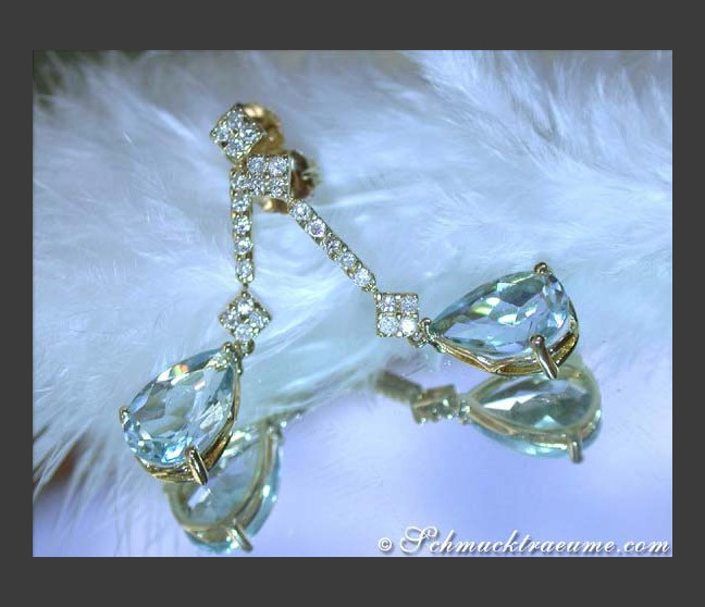Aquamarin Ohrringe mit Diamanten