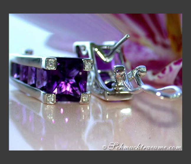 Amethyst Ohrstecker mit Diamanten
