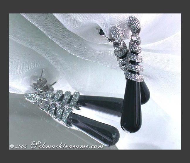 Onyx Ohrringe mit Diamanten