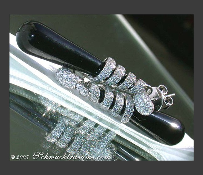 Onyx Ohrringe mit Diamanten