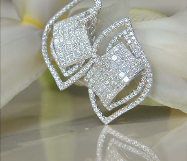 Princess Diamant Ohrstecker in Weißgold 750