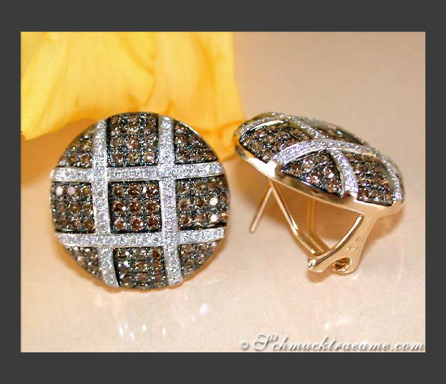 Ohrstecker mit braunen & weißen Brillanten