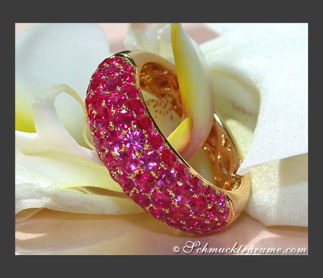Rubin Pavé Ring in Gelbgold 585