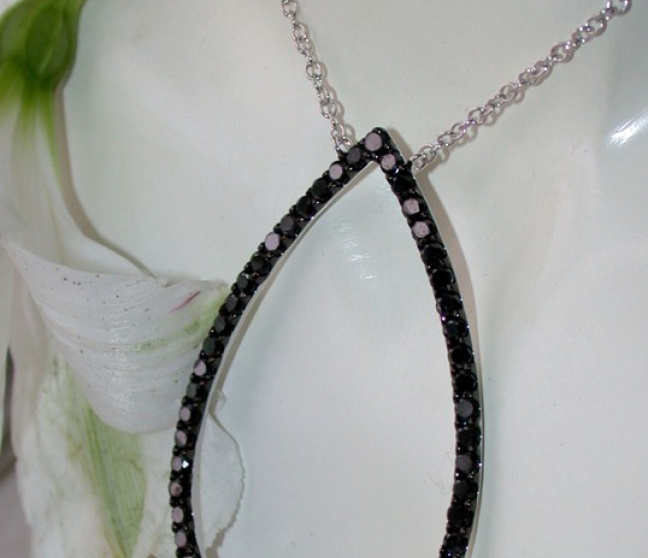 Schwarze Diamanten Halskette