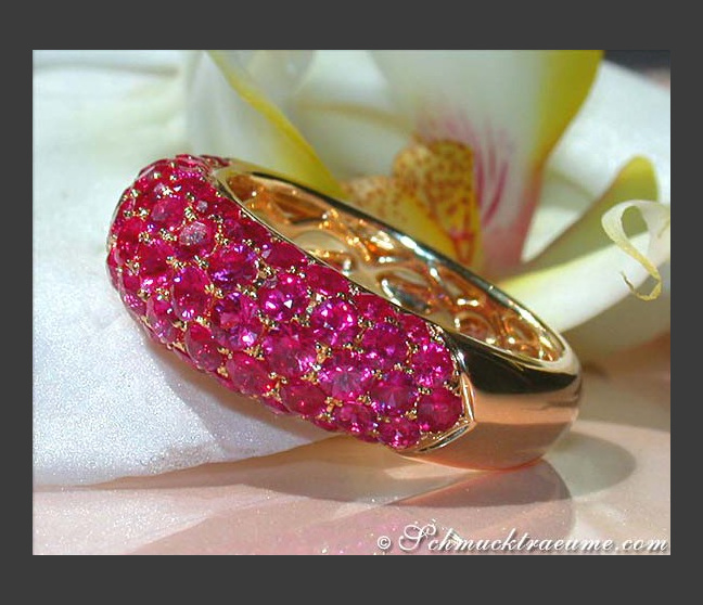Rubin Pavé Ring in Gelbgold 585