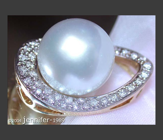 Traumhafter Südseeperle Anhänger im Mikimoto Design