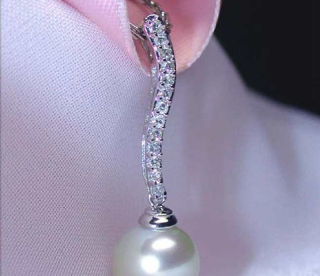 Südseeperle Anhänger mit Brillanten