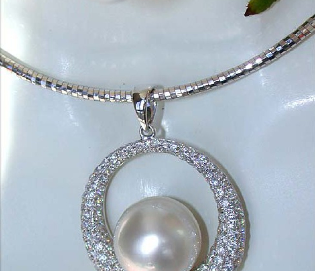 Südseeperle Anhänger mit Brillanten in Weißgold