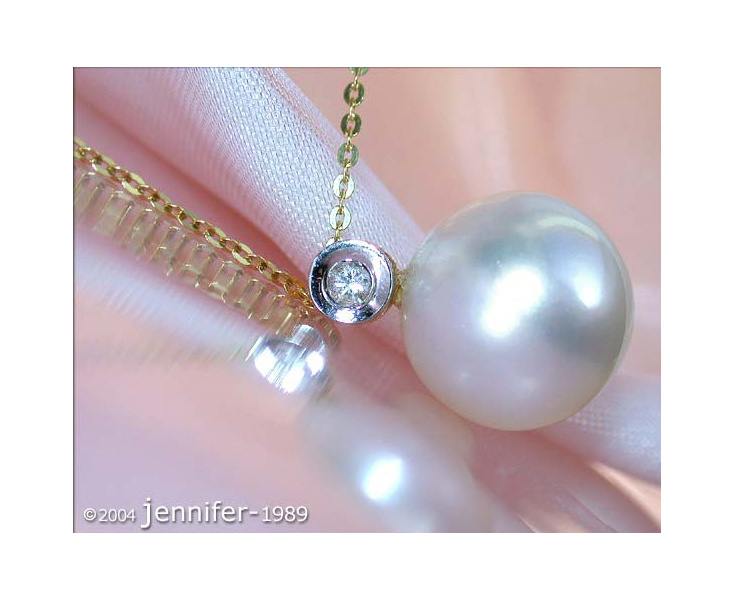 Precious Southsea Pearl Diamond Pendant incl. Chain
