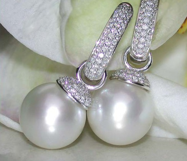 Südseeperle Anhänger & Ohrstecker mit Brillanten