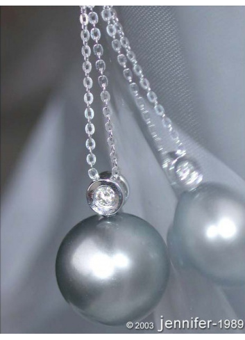 Beautiful Tahitian Pearl Diamond Necklace