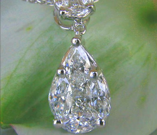 Diamant Tropfen Anhänger in Weißgold 750