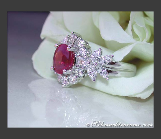 Burma Rubin Ring