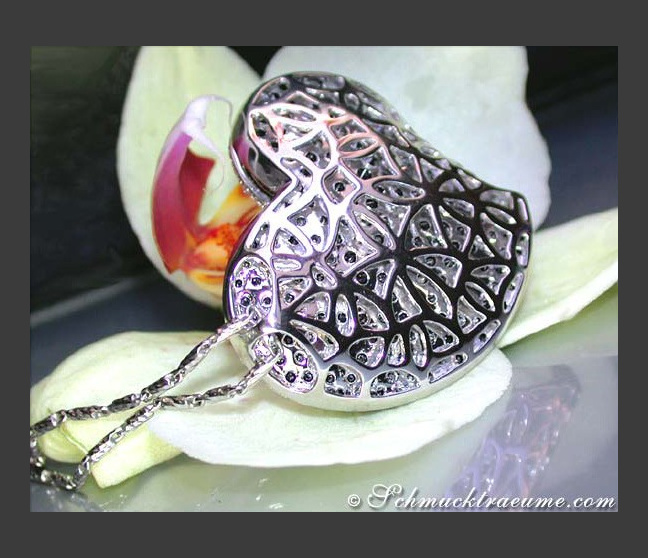 Herz Anhänger mit schwarzen Diamanten & Brillanten