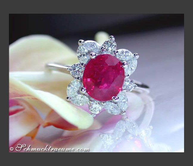 Burma Rubin Ring mit Brillanten & Diamanten