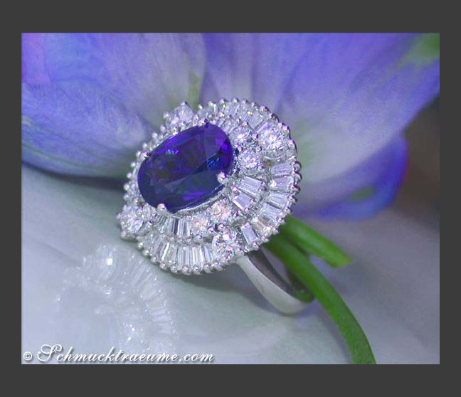 Ceylon Saphir Ring mit Diamanten
