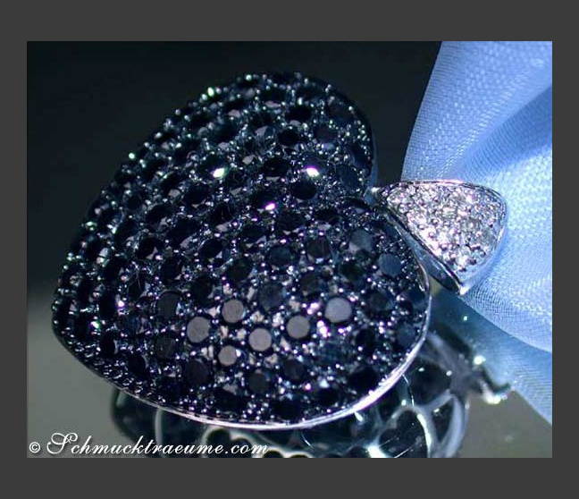 Herz Anhänger mit schwarzen Diamanten
