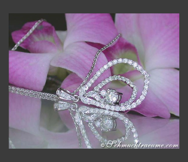 Eleganter Diamant Anhänger in Weißgold 750