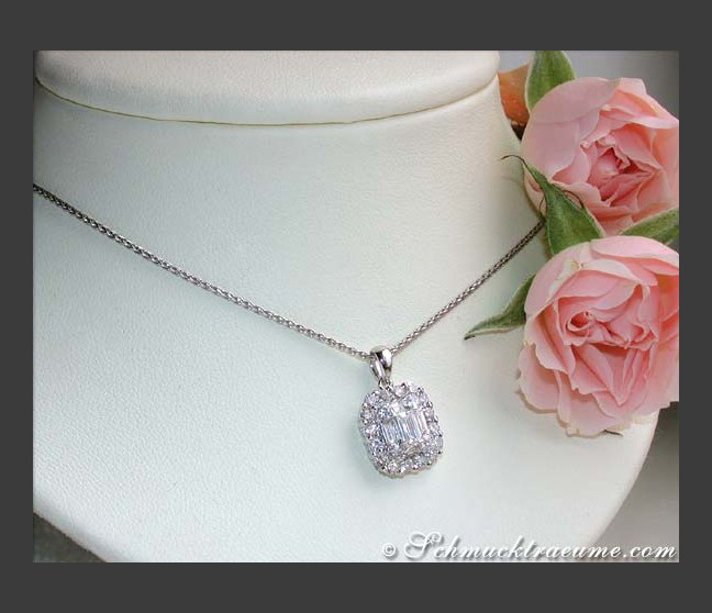 Brillanten Anhänger mit Baguette Diamanten