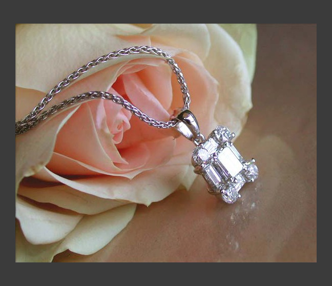 Diamant Anhänger in Weißgold 750