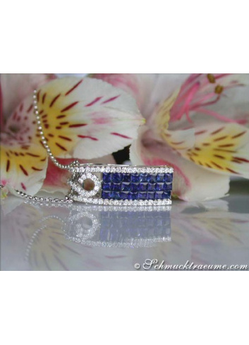 Beautiful Sapphire Pendant with Diamonds