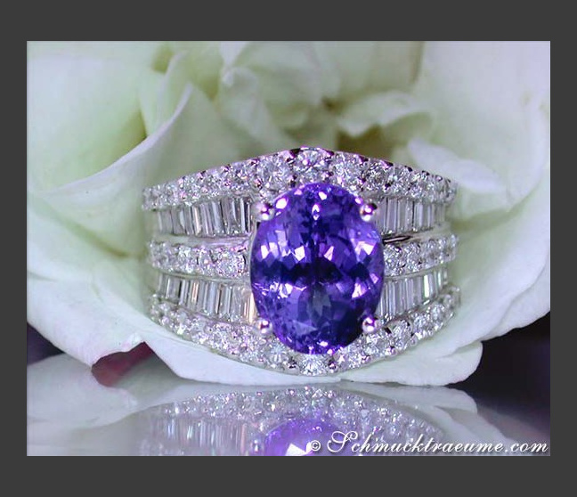 Tansanit Ring mit Brillanten & Diamanten
