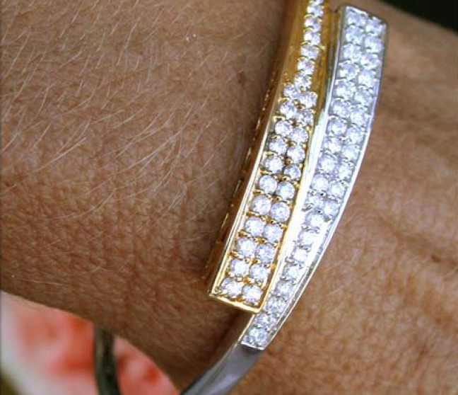 Diamanten Armreif in Gelbgold und Weißgold