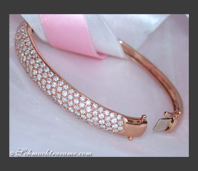 Brillanten Armreif in Roségold
