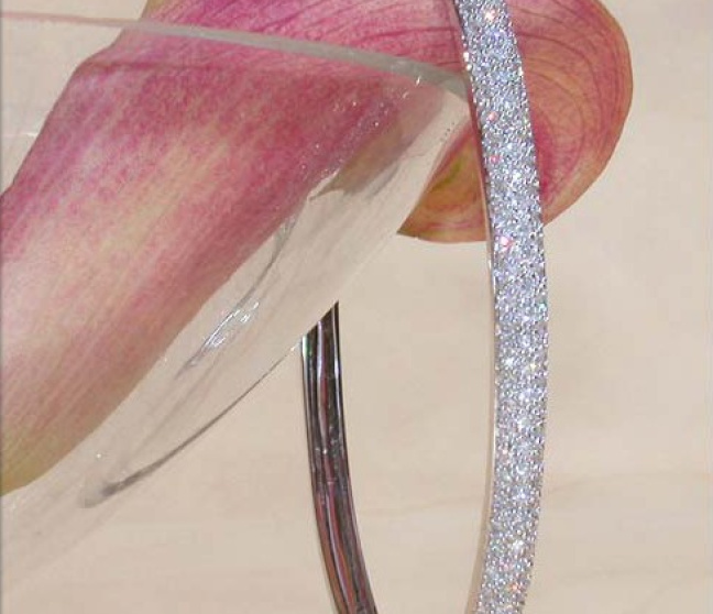 Diamanten Armreif in Weißgold 585