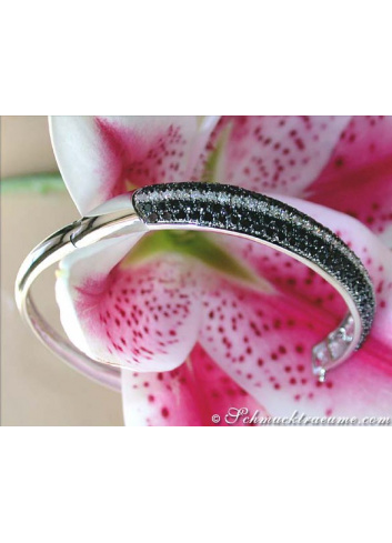 Brillanten & schwarze Diamanten Armreif