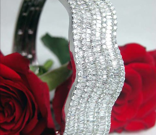 Armreif mit Diamanten Weißgold 750