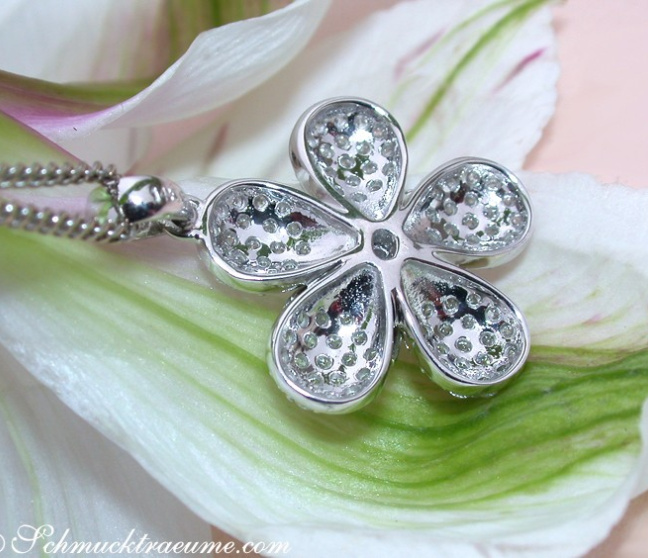 Brillanten Blumen Anhänger