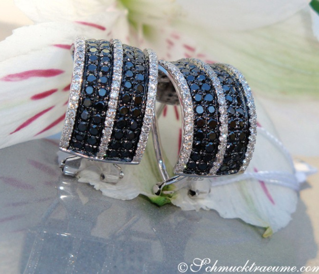 Schwarze Diamanten Ohrringe