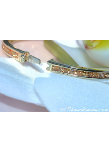 Pretty Orange Sapphire Bangle