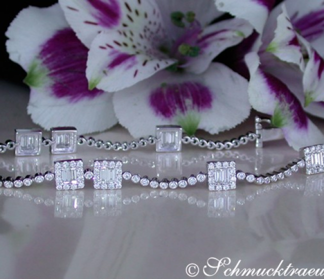 Brillanten Armband mit Diamanten im Baguette-Schliff
