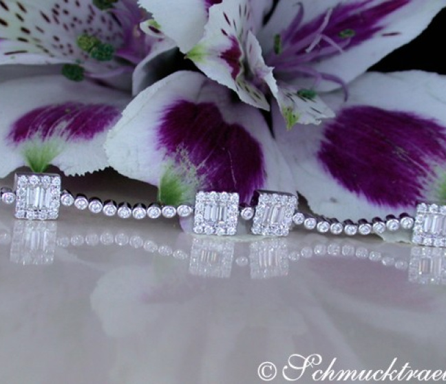 Brillanten Armband mit Diamanten im Baguette-Schliff