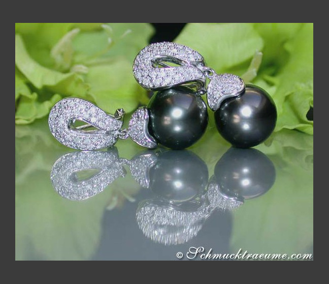 Tahitiperlen Ohrstecker mit Diamanten