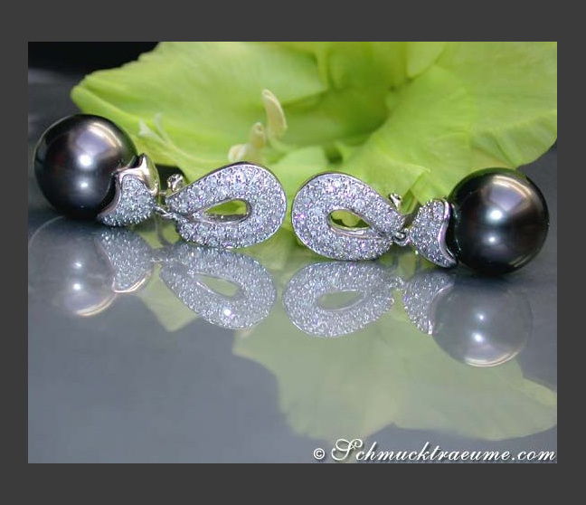 Tahitiperlen Ohrstecker mit Diamanten