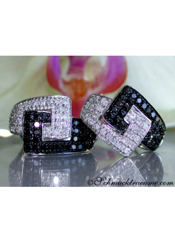 Extravagant Black & White Diamond Belt Earrings