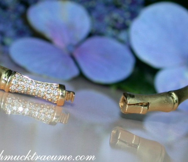 Diamanten Armreif im Bambus Design