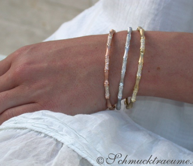 Diamanten Armreifen im Bambus Design
