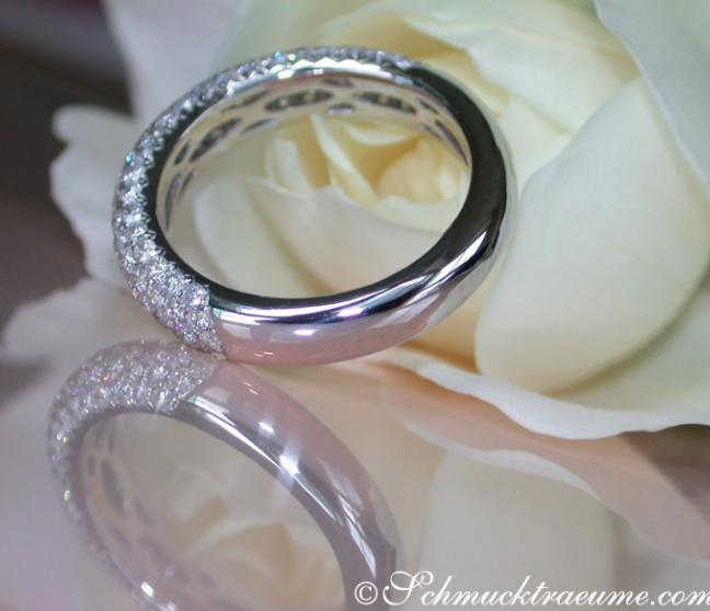 Diamanten Pavé Ring in Weißgold