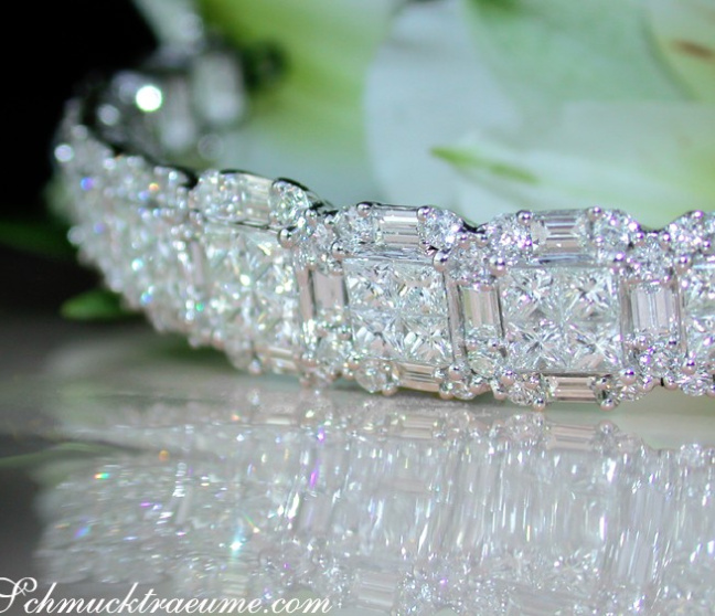Luxus: Brillanten Armreif mit Diamanten