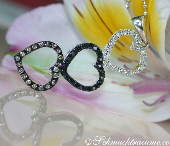 Herz Anhänger mit schwarzen Diamanten