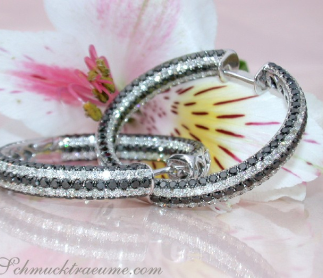 Creolen mit schwarzen Diamanten