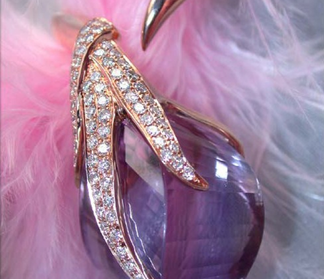 Fantastischer Amethyst Ring mit Brillanten in Roségold