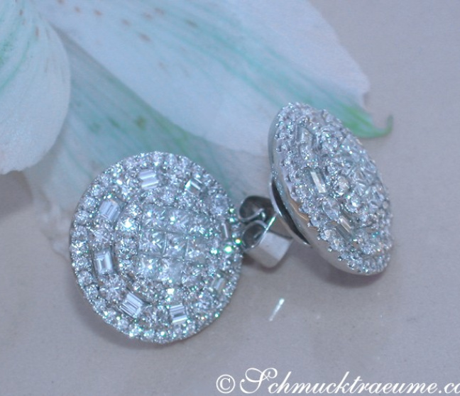 Luxus: Brillanten Ohrstecker mit Princess & Baguette Diamanten