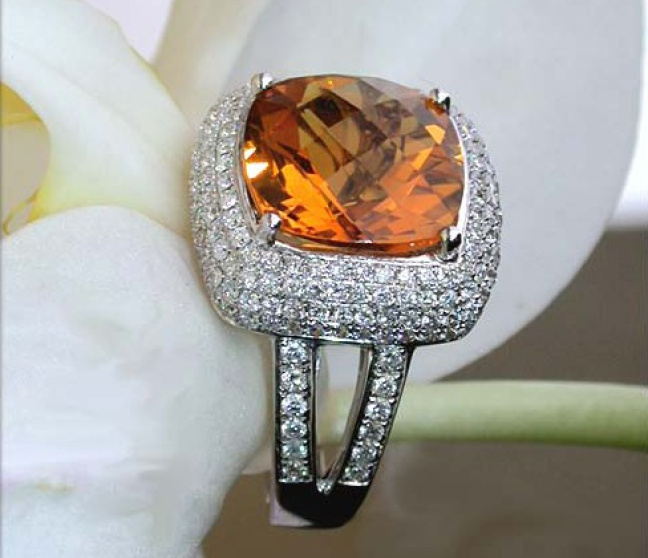 Madeira Citrin Ring mit Brillanten